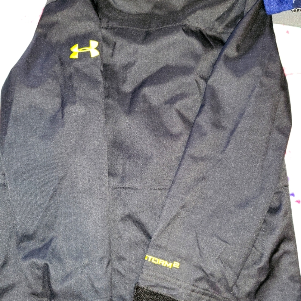 Jacket - Picture 3 of 4